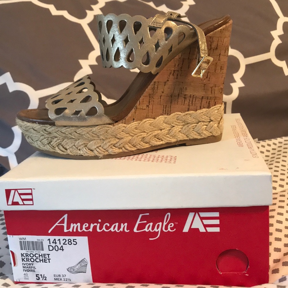Wedge sandle